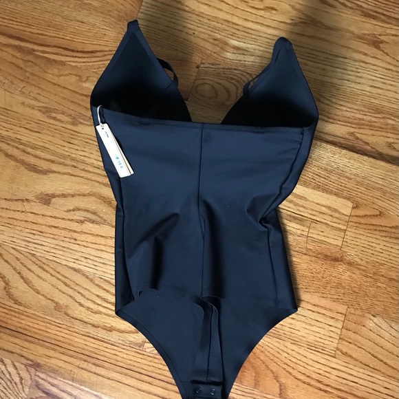 Skims Super Push Up Bodysuit Onyx NWT - Picture 7 of 7